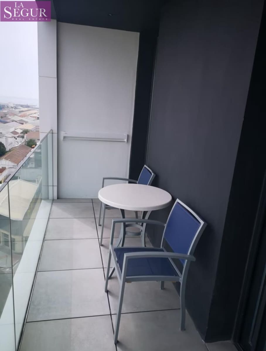 2 bedroom Flat for rent in Cadiz city - € 1,400 (Ref: 9349465)