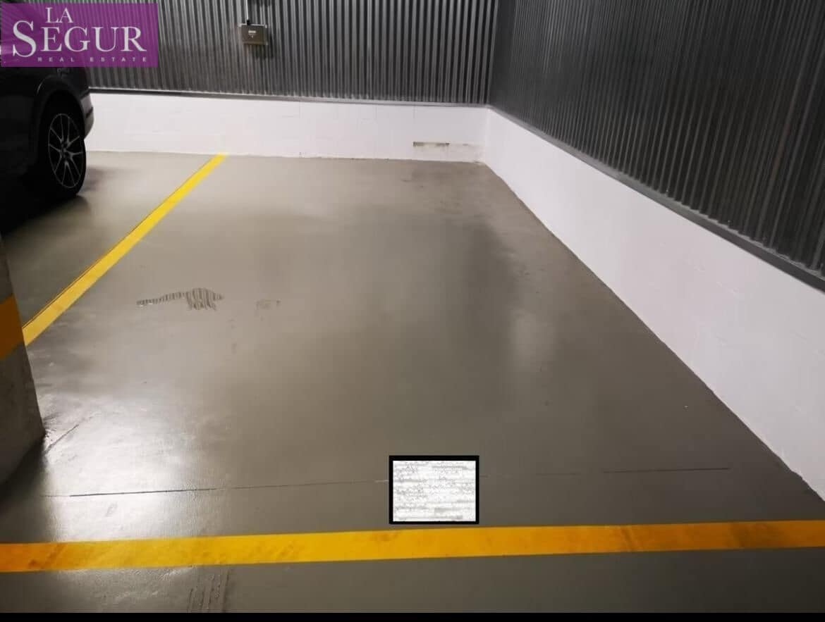 2 bedroom Flat for rent in Cadiz city - € 1,400 (Ref: 9349465)