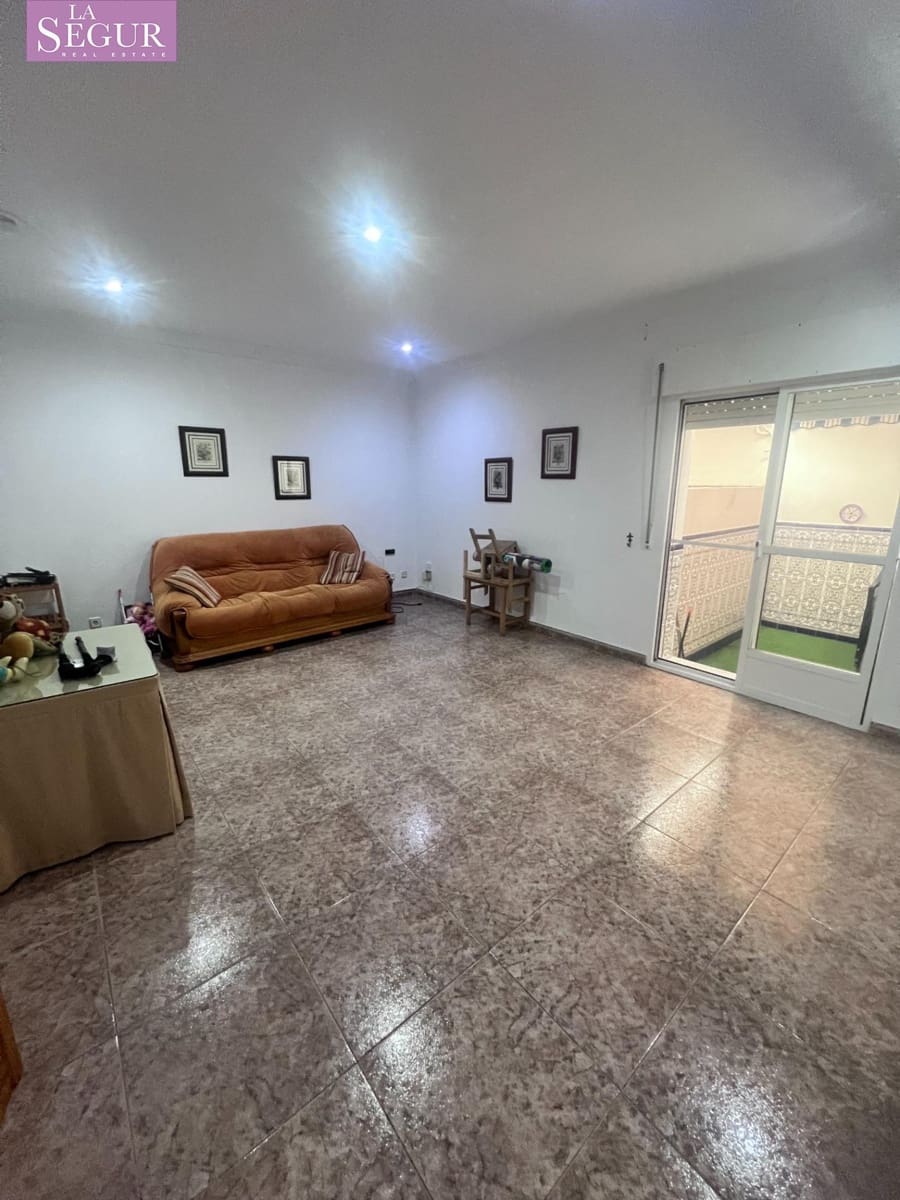 3 makuuhuone Huoneisto myytävänä paikassa Barbate - 220 000 € (Ref: 9359514)