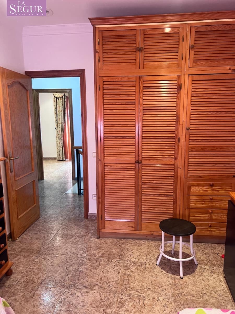 3 makuuhuone Huoneisto myytävänä paikassa Barbate - 220 000 € (Ref: 9359514)