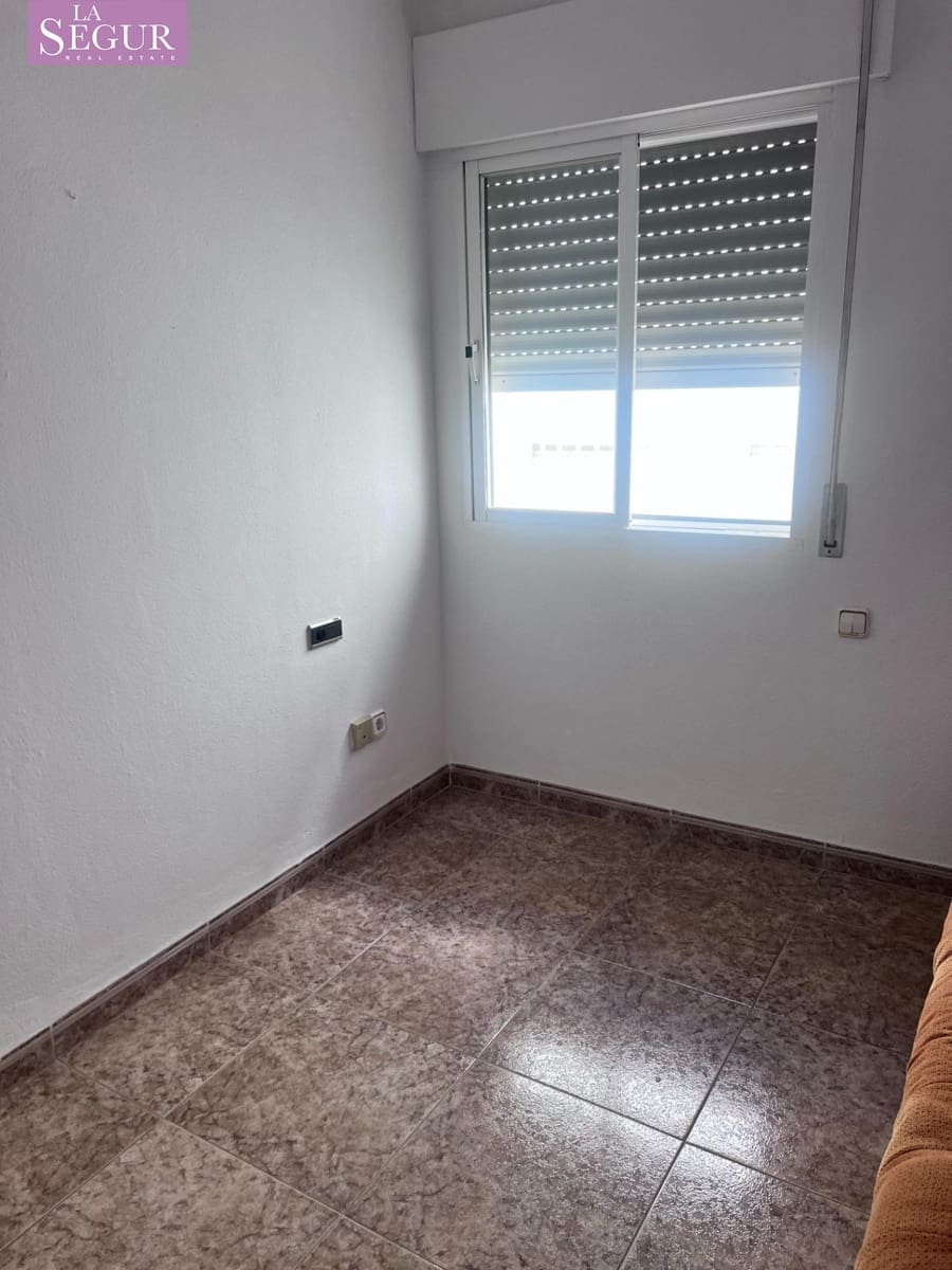 3 makuuhuone Huoneisto myytävänä paikassa Barbate - 220 000 € (Ref: 9359514)