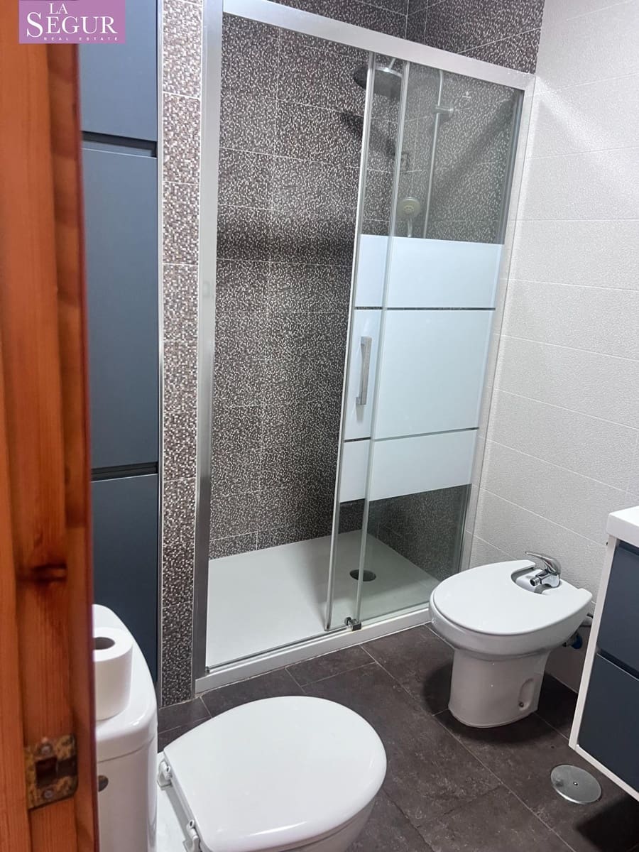 3 makuuhuone Huoneisto myytävänä paikassa Barbate - 220 000 € (Ref: 9359514)