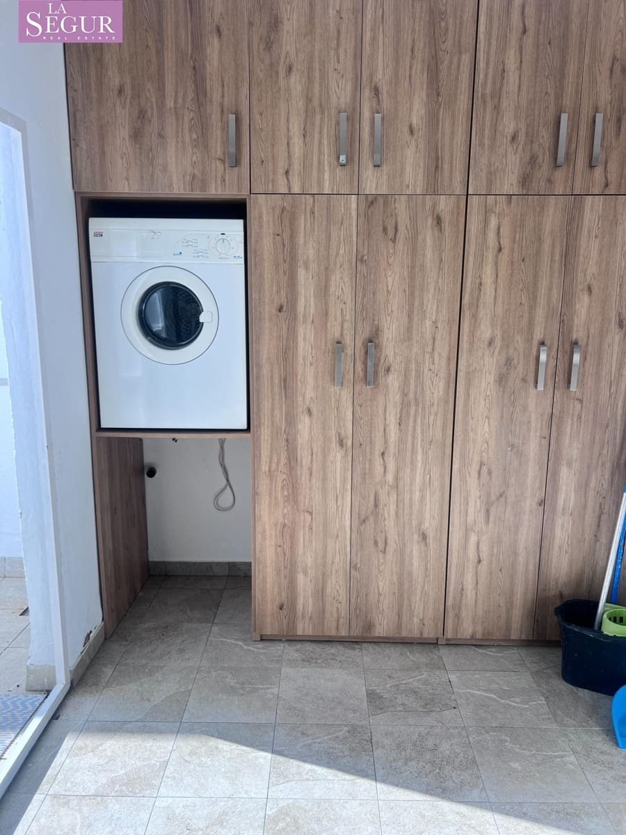 3 makuuhuone Huoneisto myytävänä paikassa Barbate - 220 000 € (Ref: 9359514)