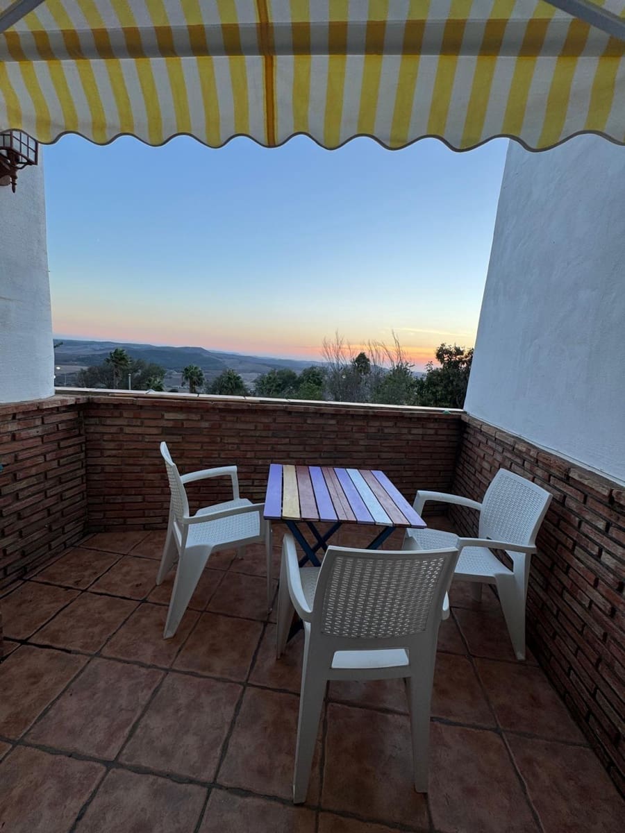 3 chambre Villa/Maison Mitoyenne à vendre à Medina-Sidonia avec garage - 215 000 € (Ref: 9367431)