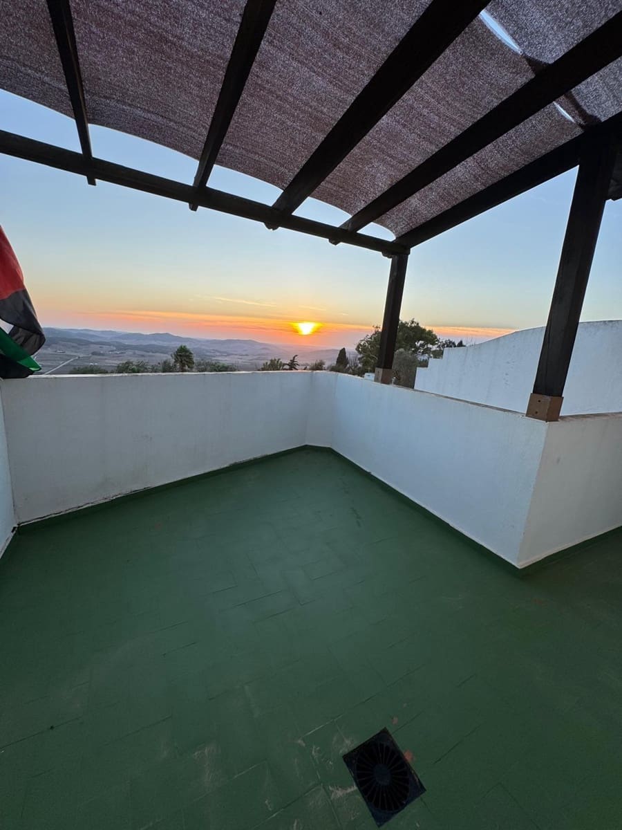 3 chambre Villa/Maison Mitoyenne à vendre à Medina-Sidonia avec garage - 215 000 € (Ref: 9367431)