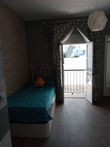 4 makuuhuone Huoneisto myytävänä paikassa Medina-Sidonia - 90 000 € (Ref: 9373782)