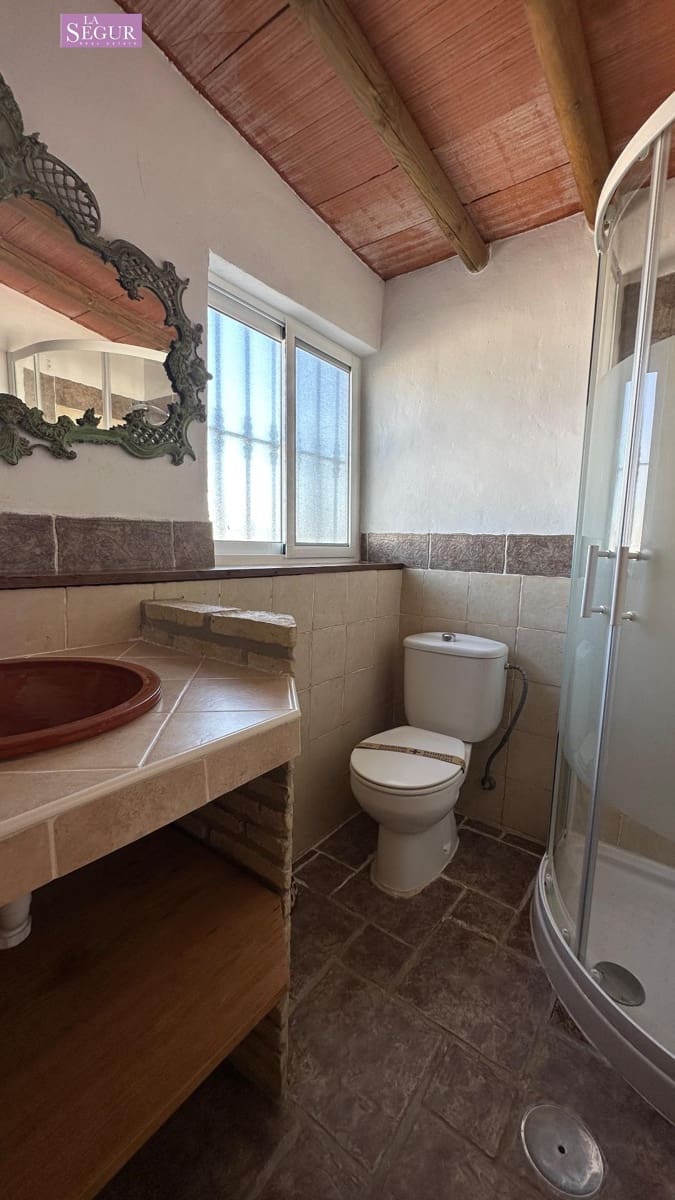 7 bedroom Villa for sale in Chiclana de la Frontera with pool garage - € 787,000 (Ref: 9398447)