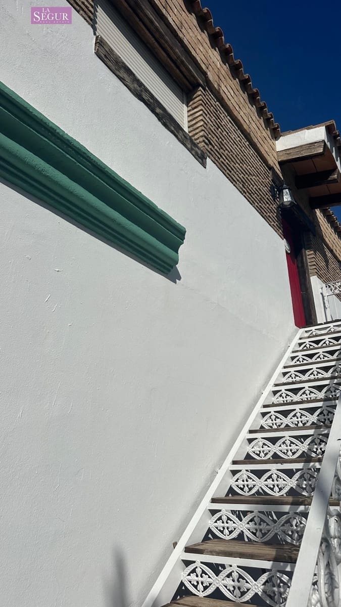 7 bedroom Villa for sale in Chiclana de la Frontera with pool garage - € 787,000 (Ref: 9398447)