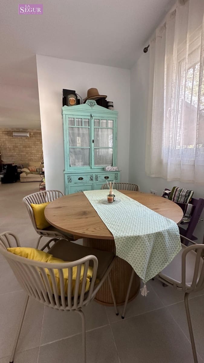 7 bedroom Villa for sale in Chiclana de la Frontera with pool garage - € 787,000 (Ref: 9398447)