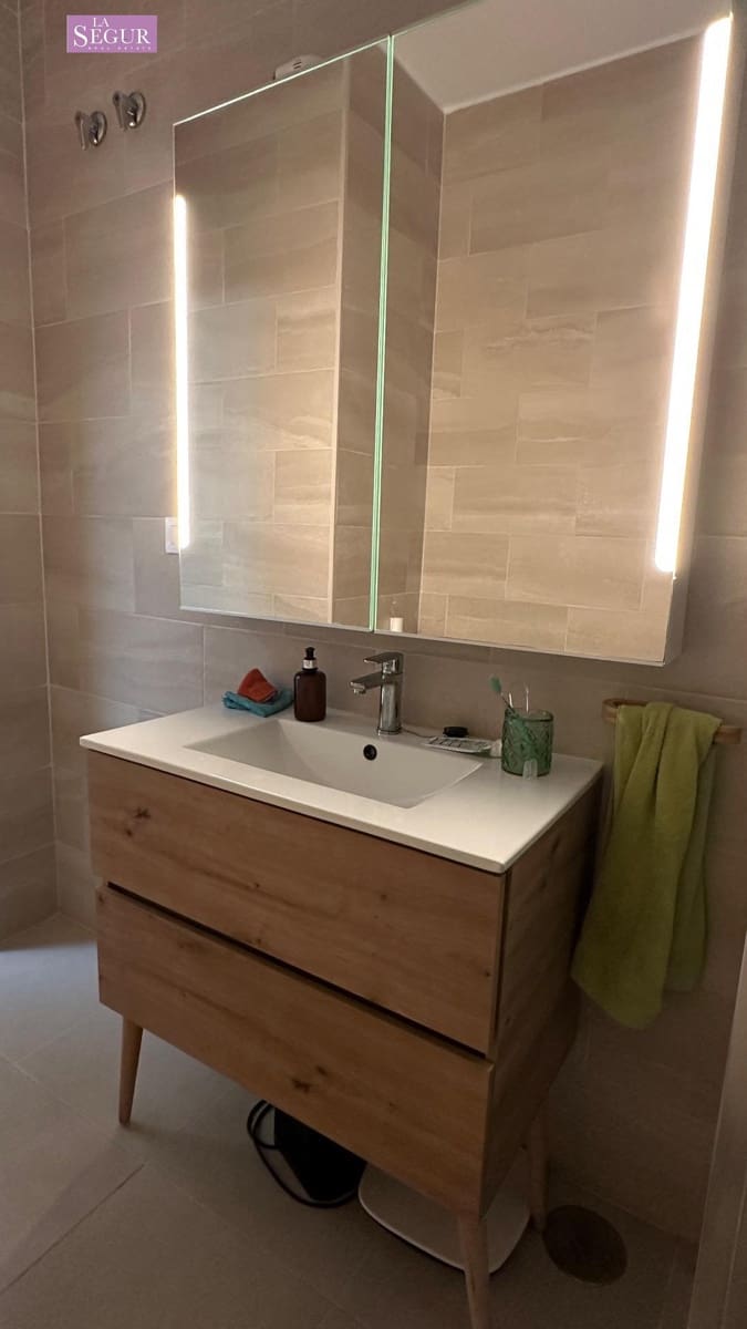 7 bedroom Villa for sale in Chiclana de la Frontera with pool garage - € 787,000 (Ref: 9398447)