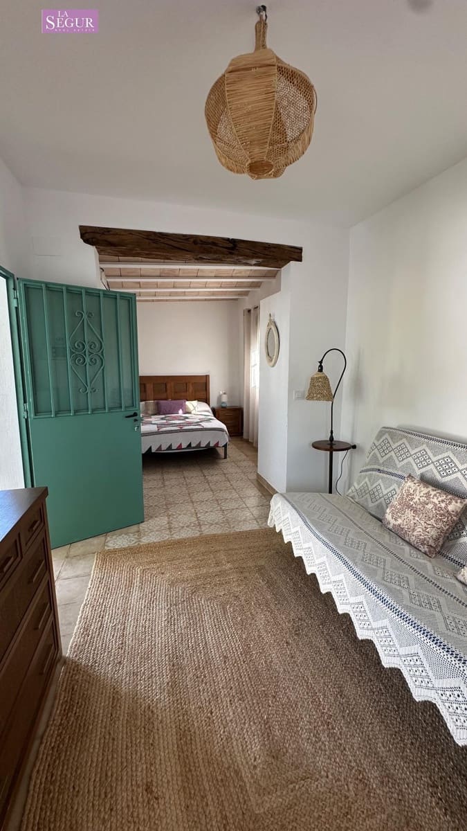 7 bedroom Villa for sale in Chiclana de la Frontera with pool garage - € 787,000 (Ref: 9398447)