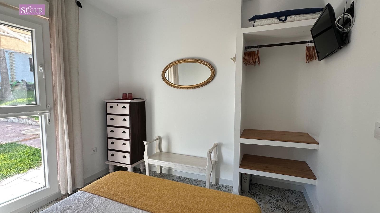 7 bedroom Villa for sale in Chiclana de la Frontera with pool garage - € 787,000 (Ref: 9398447)