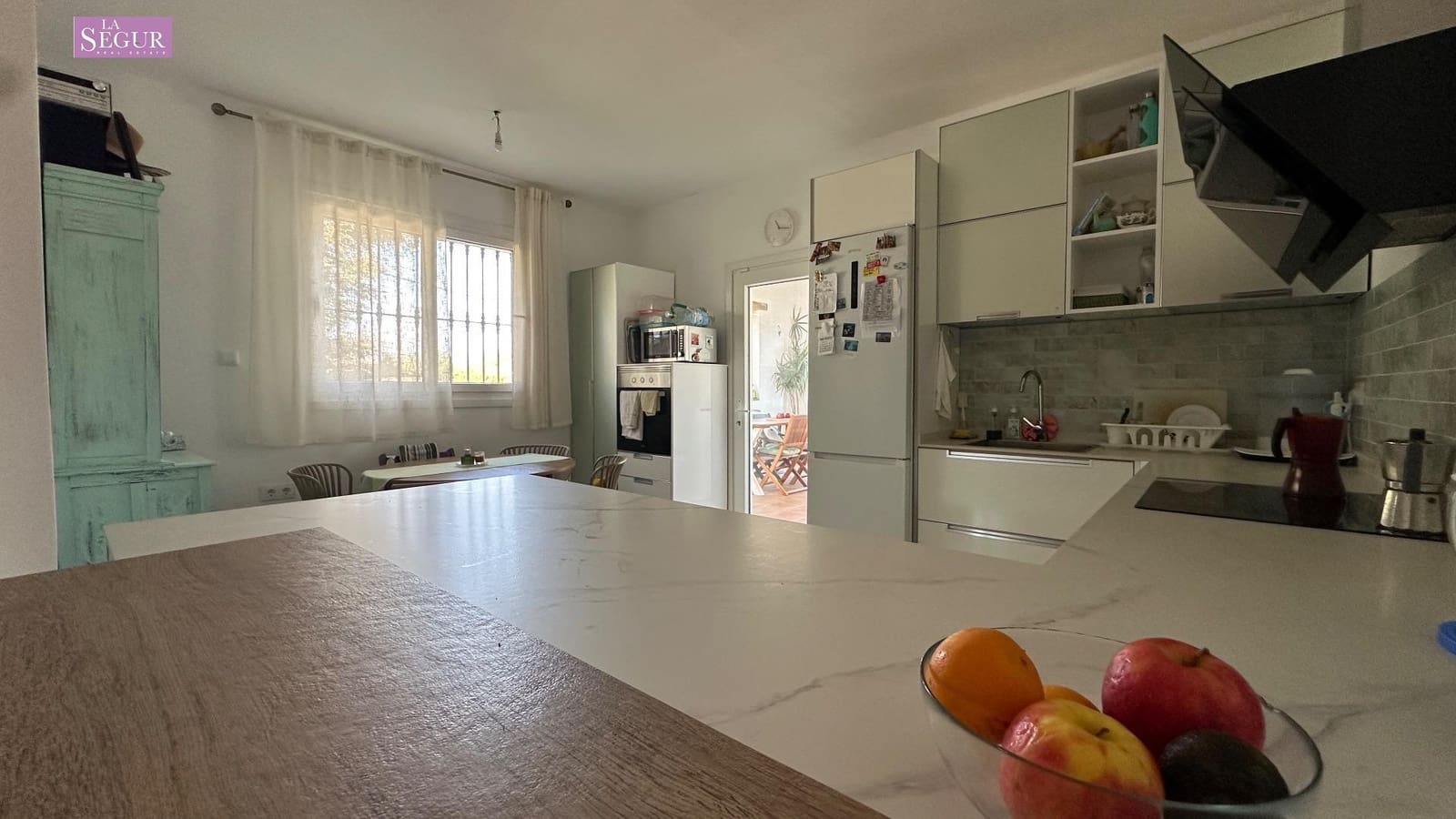 7 bedroom Villa for sale in Chiclana de la Frontera with pool garage - € 787,000 (Ref: 9398447)