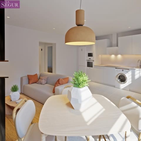 2 slaapkamer Halfvrijstaande villa te koop in Chiclana de la Frontera - € 180.000 (Ref: 9403326)