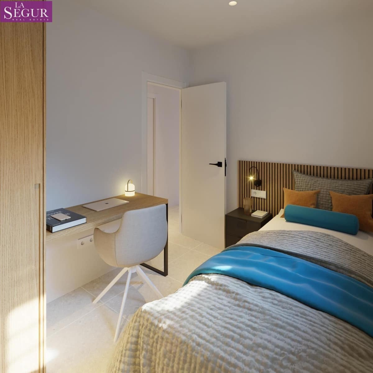 2 slaapkamer Halfvrijstaande villa te koop in Chiclana de la Frontera - € 170.000 (Ref: 9403327)