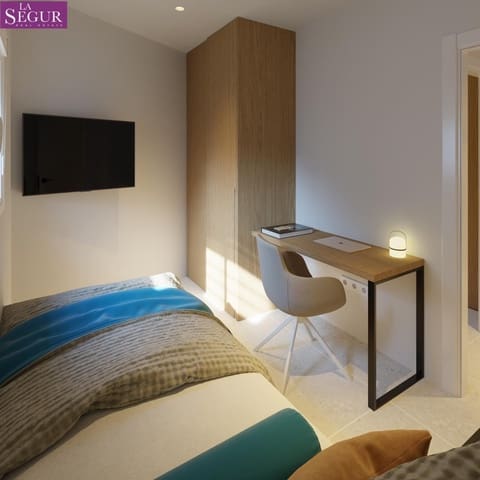 2 makuuhuone Paritalo myytävänä paikassa Chiclana de la Frontera - 170 000 € (Ref: 9403327)