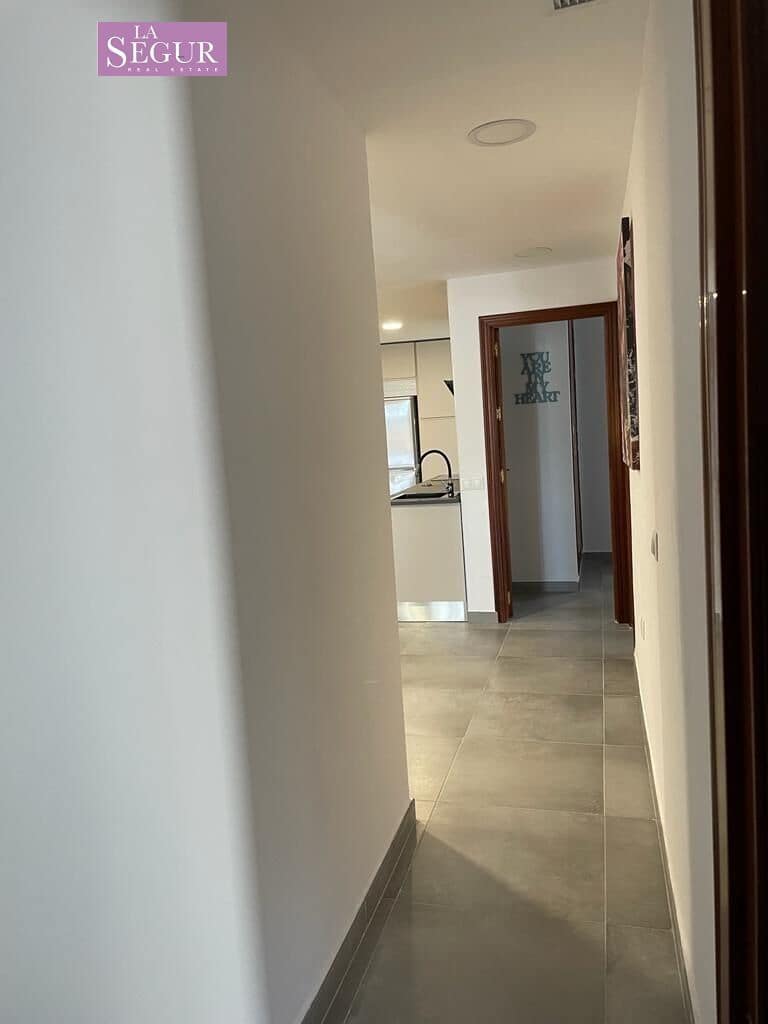 3 bedroom Flat for sale in Medina-Sidonia with garage - € 120,000 (Ref: 9403329)