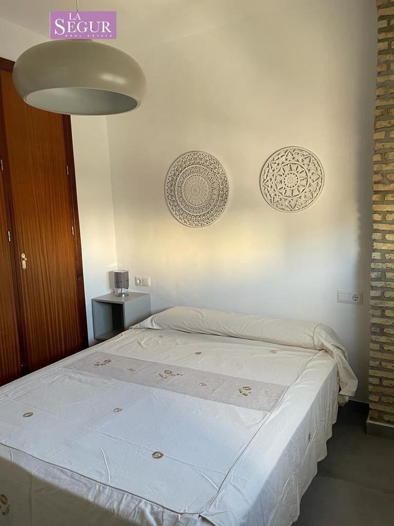 3 bedroom Flat for sale in Medina-Sidonia with garage - € 120,000 (Ref: 9403329)