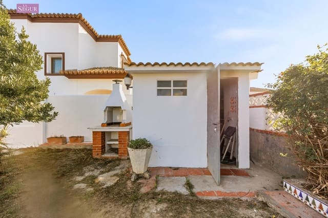 3 slaapkamer Bungalow te koop in Chiclana de la Frontera - € 249.700 (Ref: 9403330)