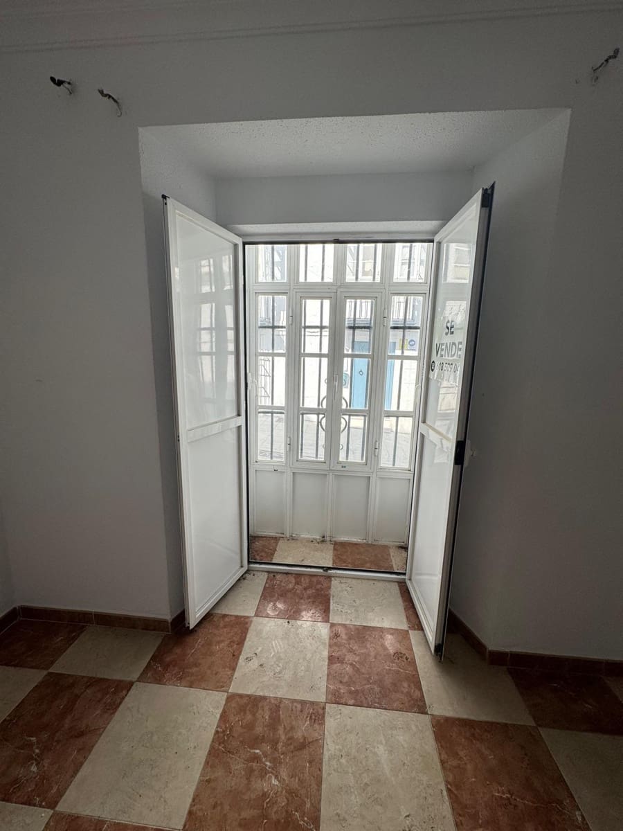 7 soveværelse Byhus til salg i Medina-Sidonia - € 246.000 (Ref: 9404408)