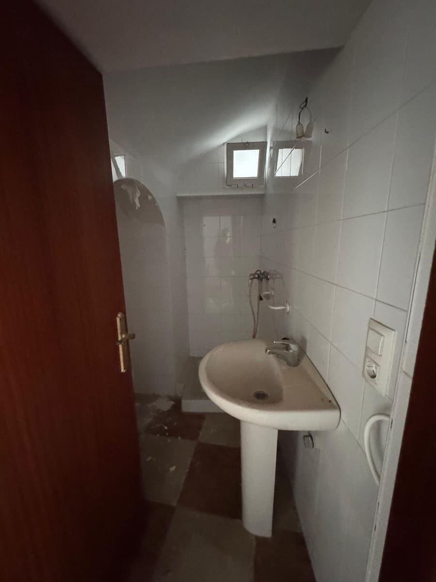 7 soveværelse Byhus til salg i Medina-Sidonia - € 246.000 (Ref: 9404408)