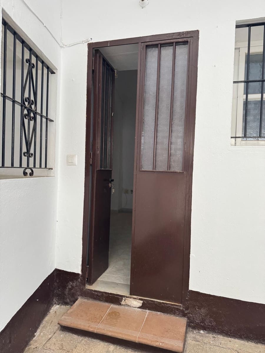 7 soveværelse Byhus til salg i Medina-Sidonia - € 246.000 (Ref: 9404408)