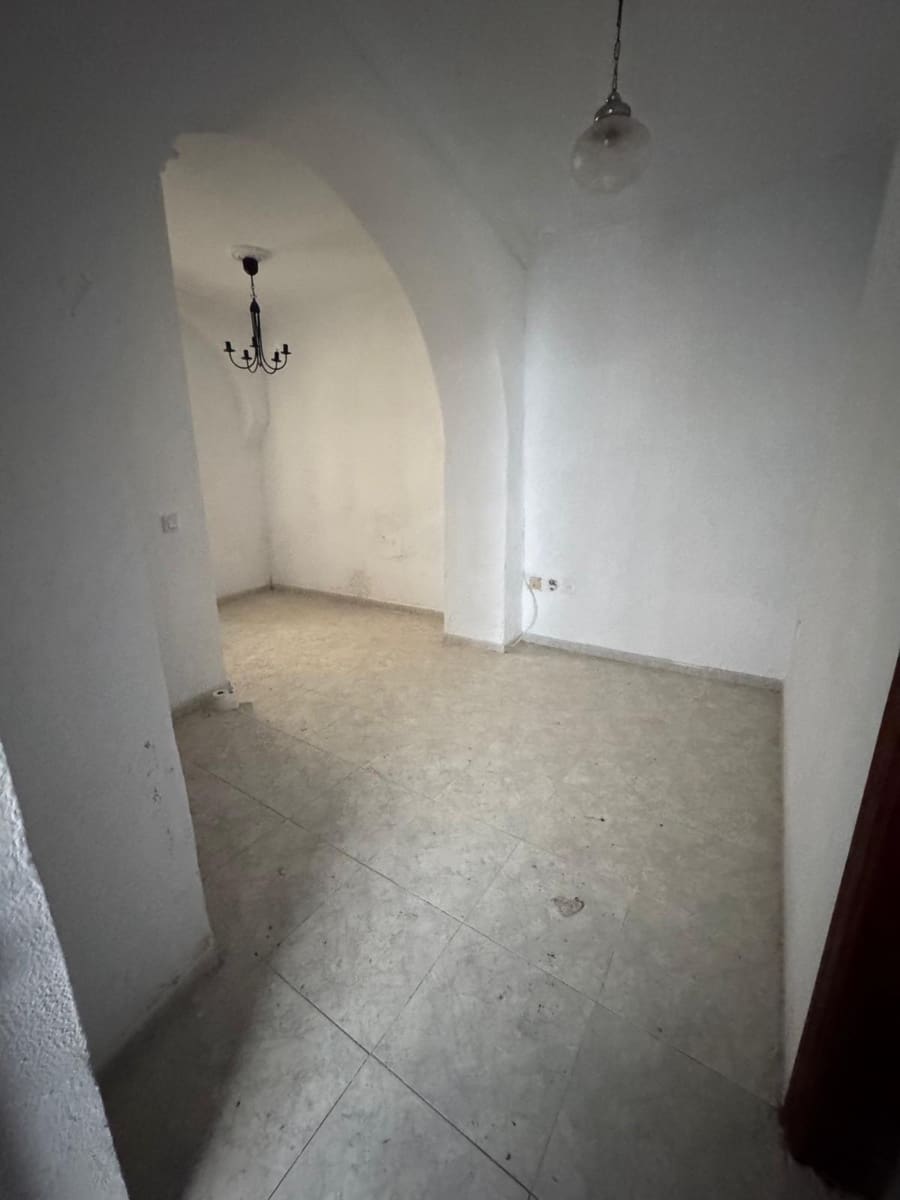 7 soveværelse Byhus til salg i Medina-Sidonia - € 246.000 (Ref: 9404408)