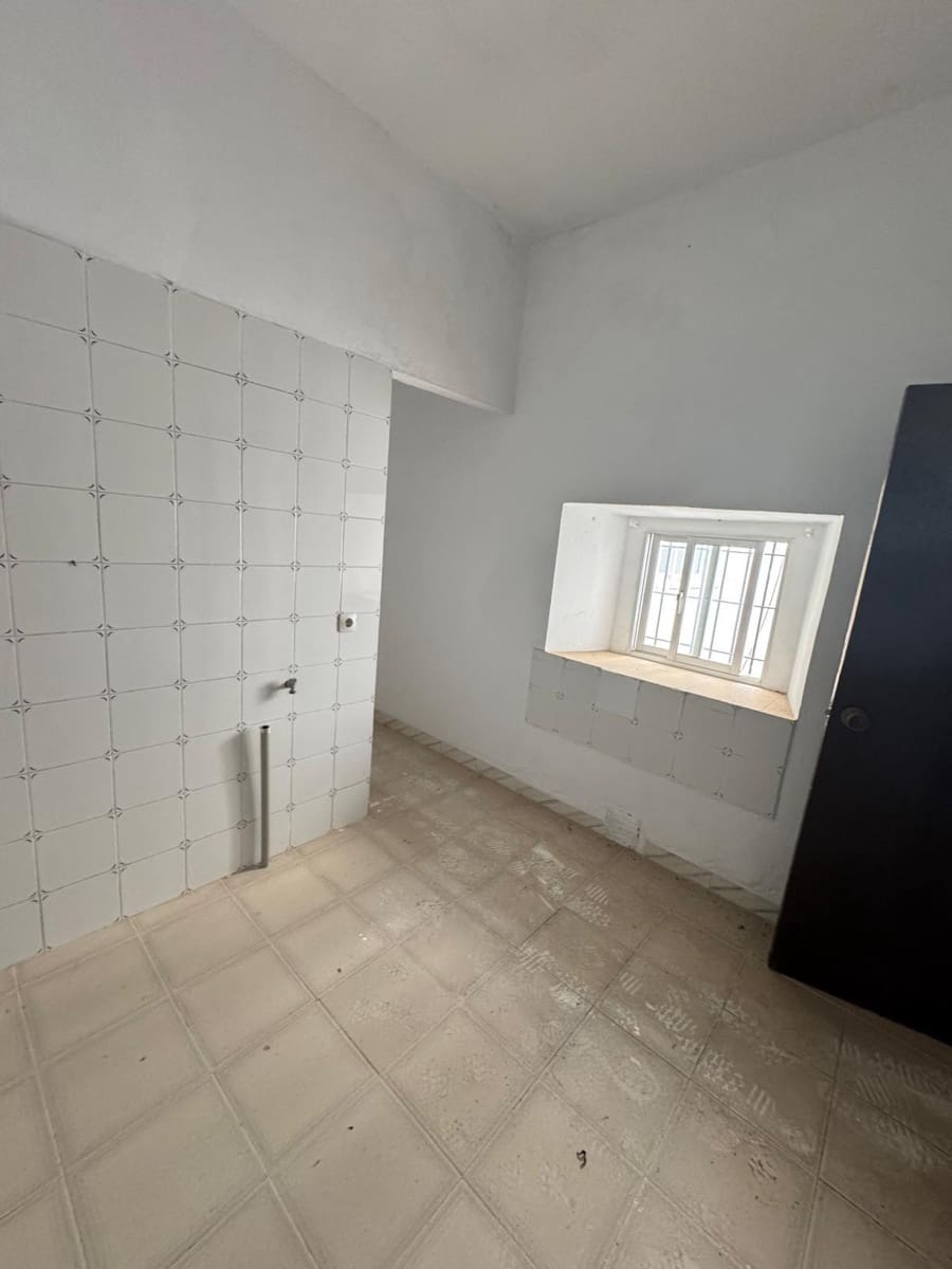 7 soveværelse Byhus til salg i Medina-Sidonia - € 246.000 (Ref: 9404408)