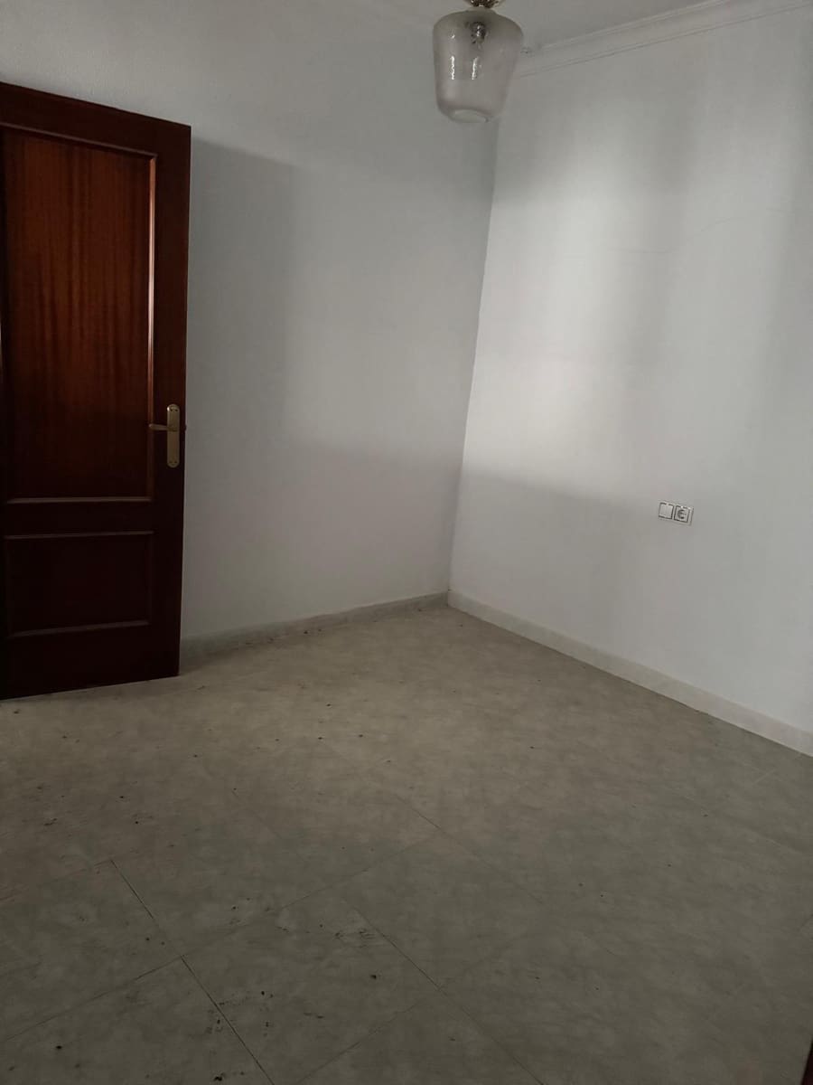 7 soveværelse Byhus til salg i Medina-Sidonia - € 246.000 (Ref: 9404408)