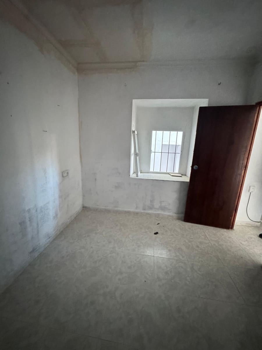 7 soveværelse Byhus til salg i Medina-Sidonia - € 246.000 (Ref: 9404408)