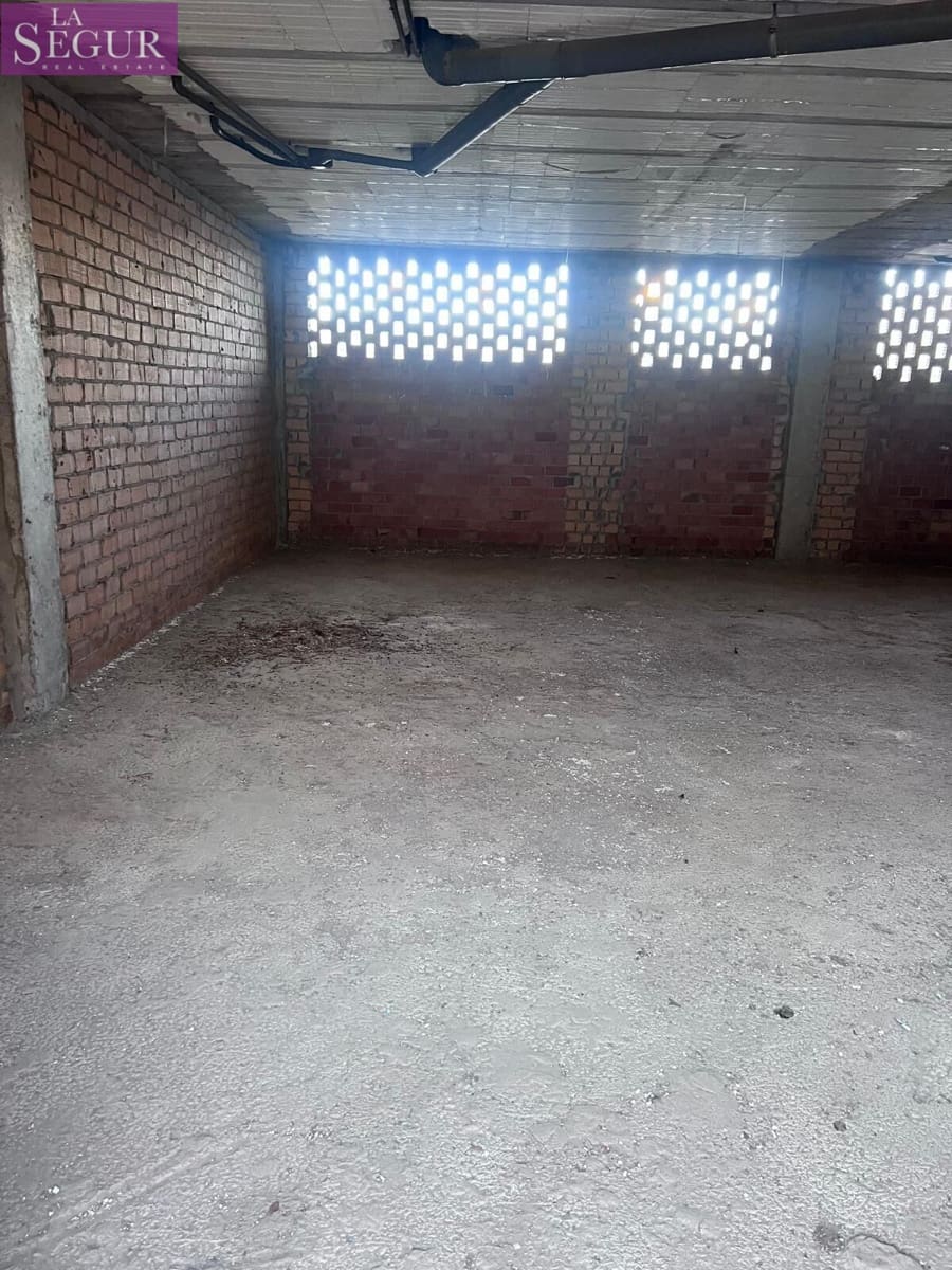 Kommersiell till salu i Benalup - 125 000 € (Ref: 9410909)