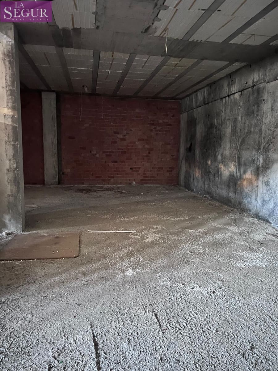 Kommersiell till salu i Benalup - 125 000 € (Ref: 9410909)