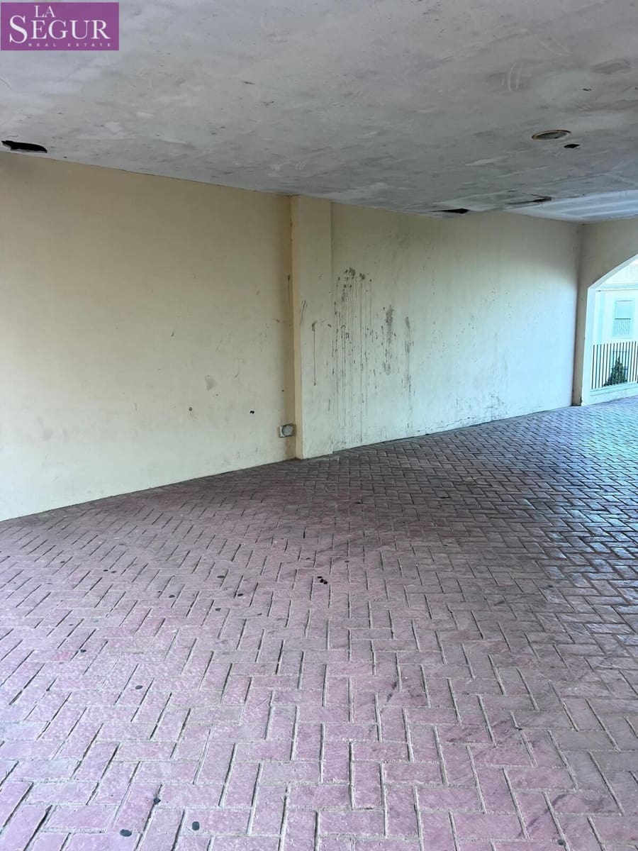 Kommersiell till salu i Benalup - 125 000 € (Ref: 9410909)