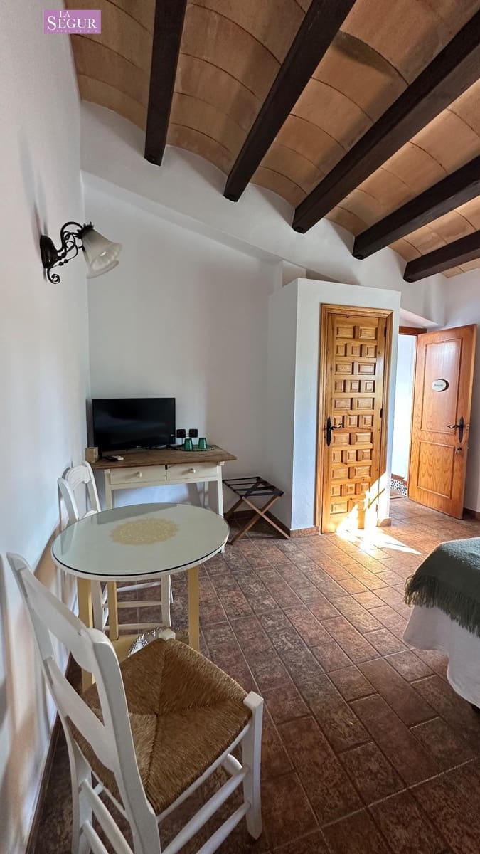 7 slaapkamer Gastenverblijf/B&B te koop in Chiclana de la Frontera met zwembad garage - € 787.000 (Ref: 9410910)