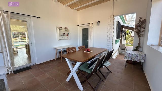 7 soveværelse Guesthouse/B & B til salg i Chiclana de la Frontera med swimmingpool garage - € 787.000 (Ref: 9410910)