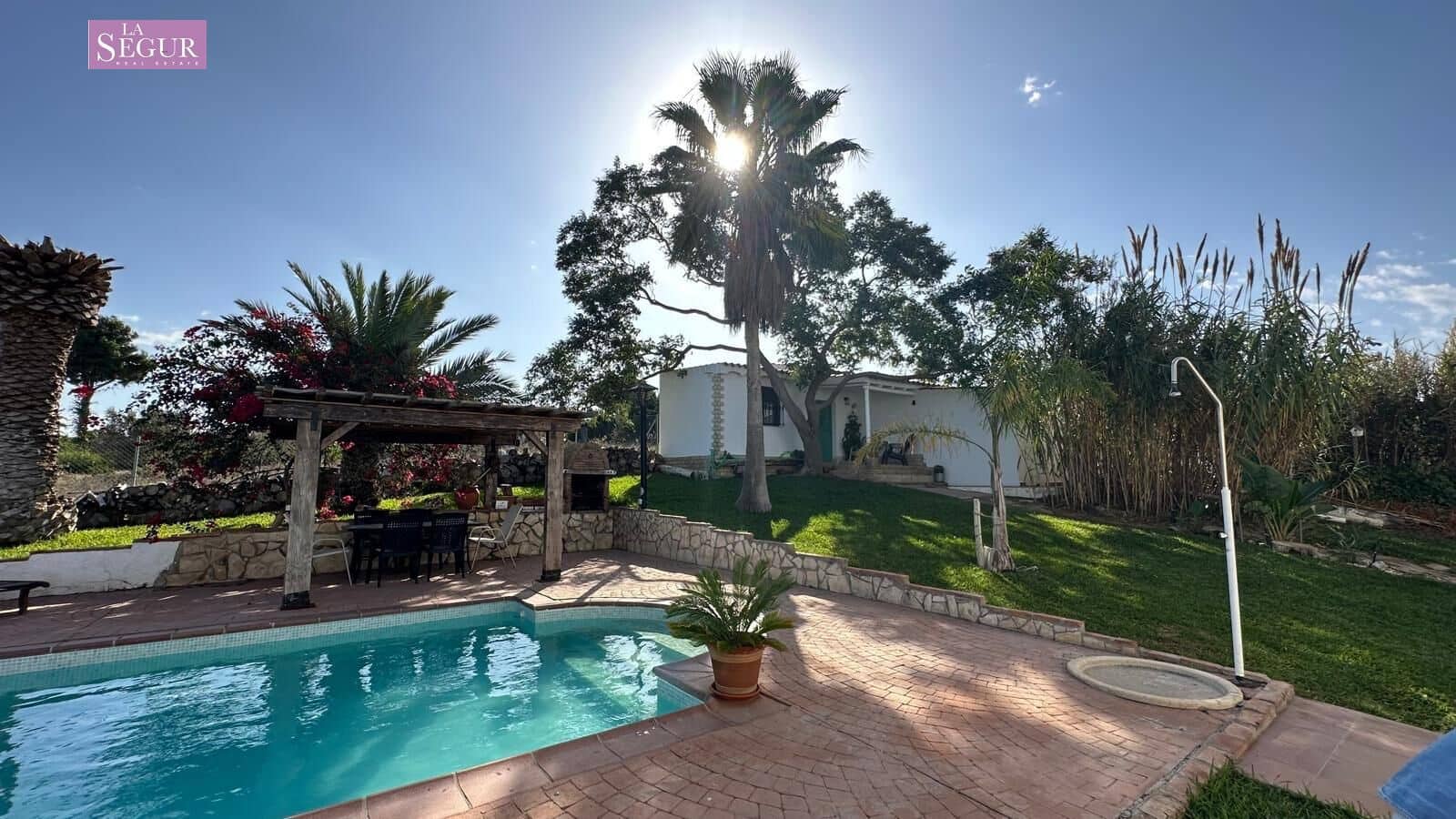 7 slaapkamer Gastenverblijf/B&B te koop in Chiclana de la Frontera met zwembad garage - € 787.000 (Ref: 9410910)