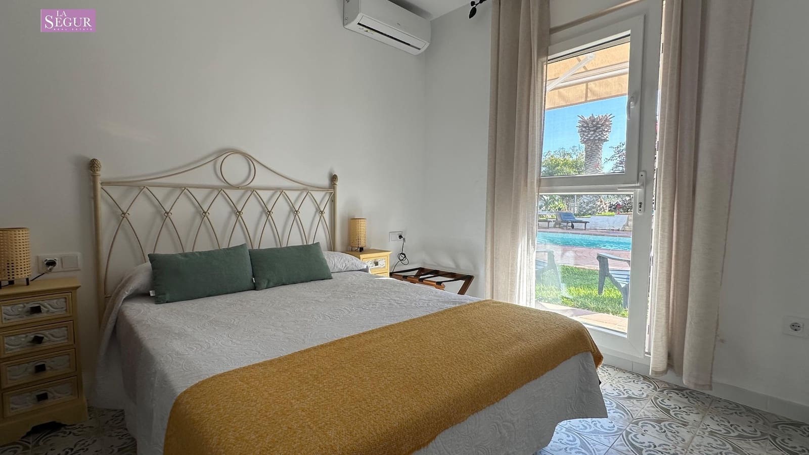 7 slaapkamer Gastenverblijf/B&B te koop in Chiclana de la Frontera met zwembad garage - € 787.000 (Ref: 9410910)