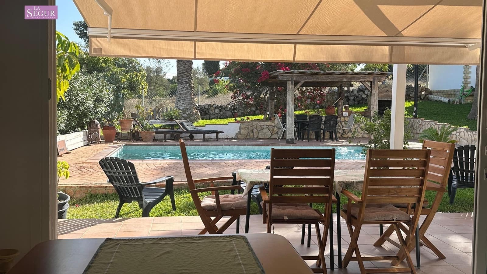 7 slaapkamer Gastenverblijf/B&B te koop in Chiclana de la Frontera met zwembad garage - € 787.000 (Ref: 9410910)