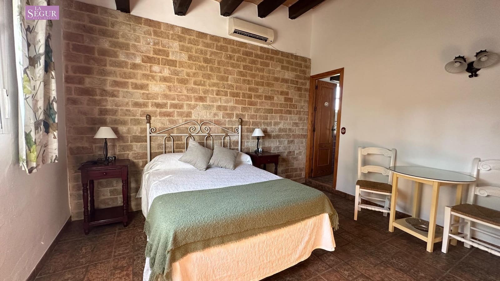 7 slaapkamer Gastenverblijf/B&B te koop in Chiclana de la Frontera met zwembad garage - € 787.000 (Ref: 9410910)