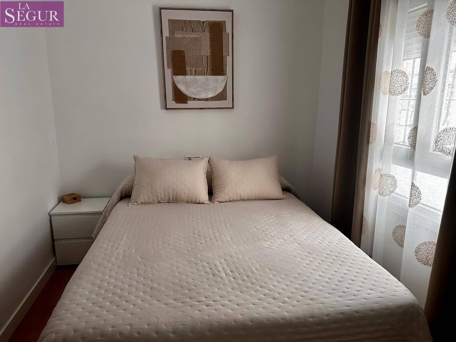 3 camera da letto Appartamento da affittare in Cadice citta - 1.100 € (Rif: 9415851)