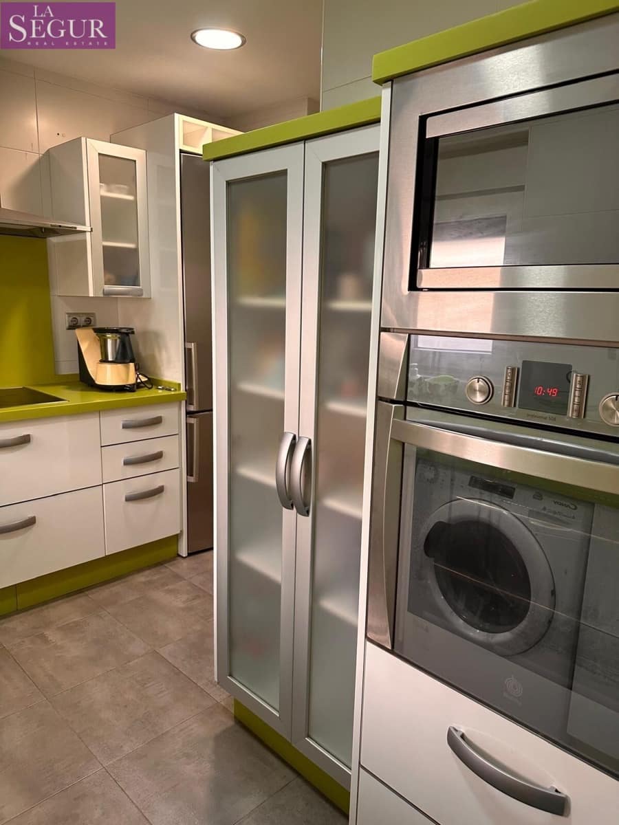 4 camera da letto Appartamento in vendita in Cadice citta - 410.000 € (Rif: 9446273)