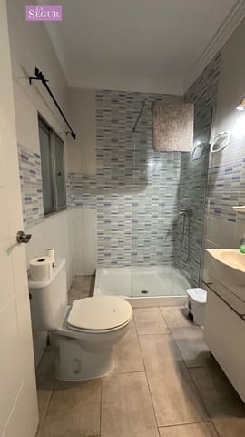 5 slaapkamer Flat te koop in Conil de la Frontera - € 390.000 (Ref: 9449012)