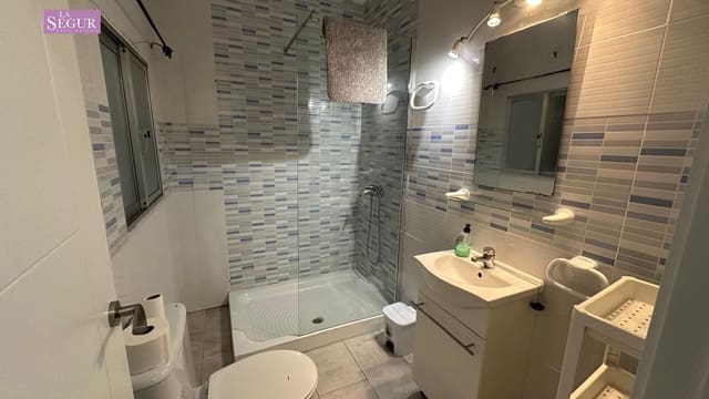 5 slaapkamer Flat te koop in Conil de la Frontera - € 390.000 (Ref: 9449012)