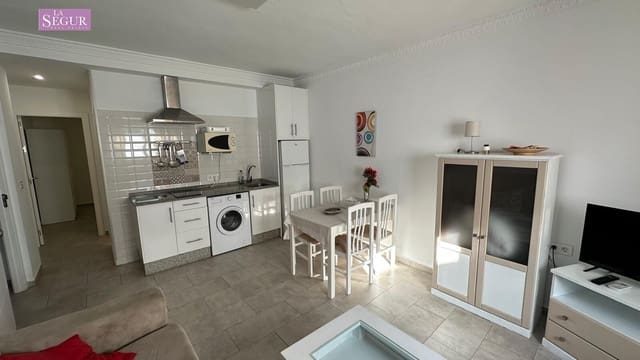 5 slaapkamer Flat te koop in Conil de la Frontera - € 390.000 (Ref: 9449012)