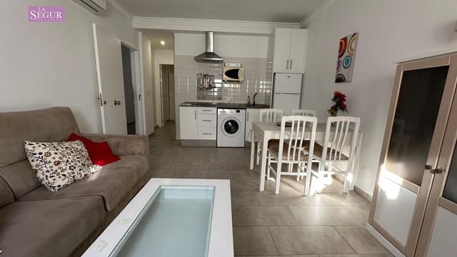 5 slaapkamer Flat te koop in Conil de la Frontera - € 390.000 (Ref: 9449012)