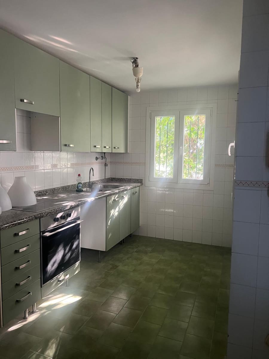 4 bedroom Terraced Villa for sale in Vejer de la Frontera - € 325,000 (Ref: 9450207)