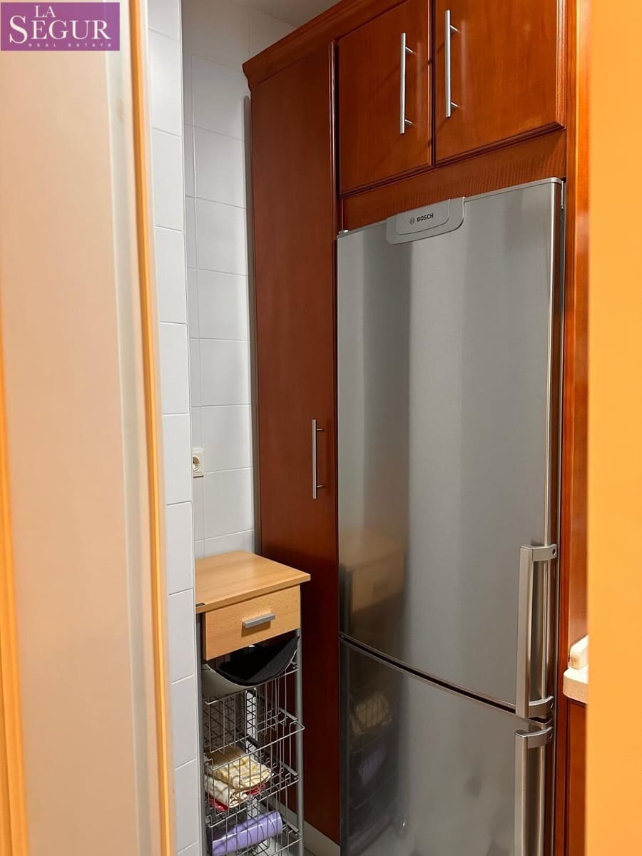 1 sovrum Lägenhet till salu i Cadiz stad - 260 000 € (Ref: 9456177)