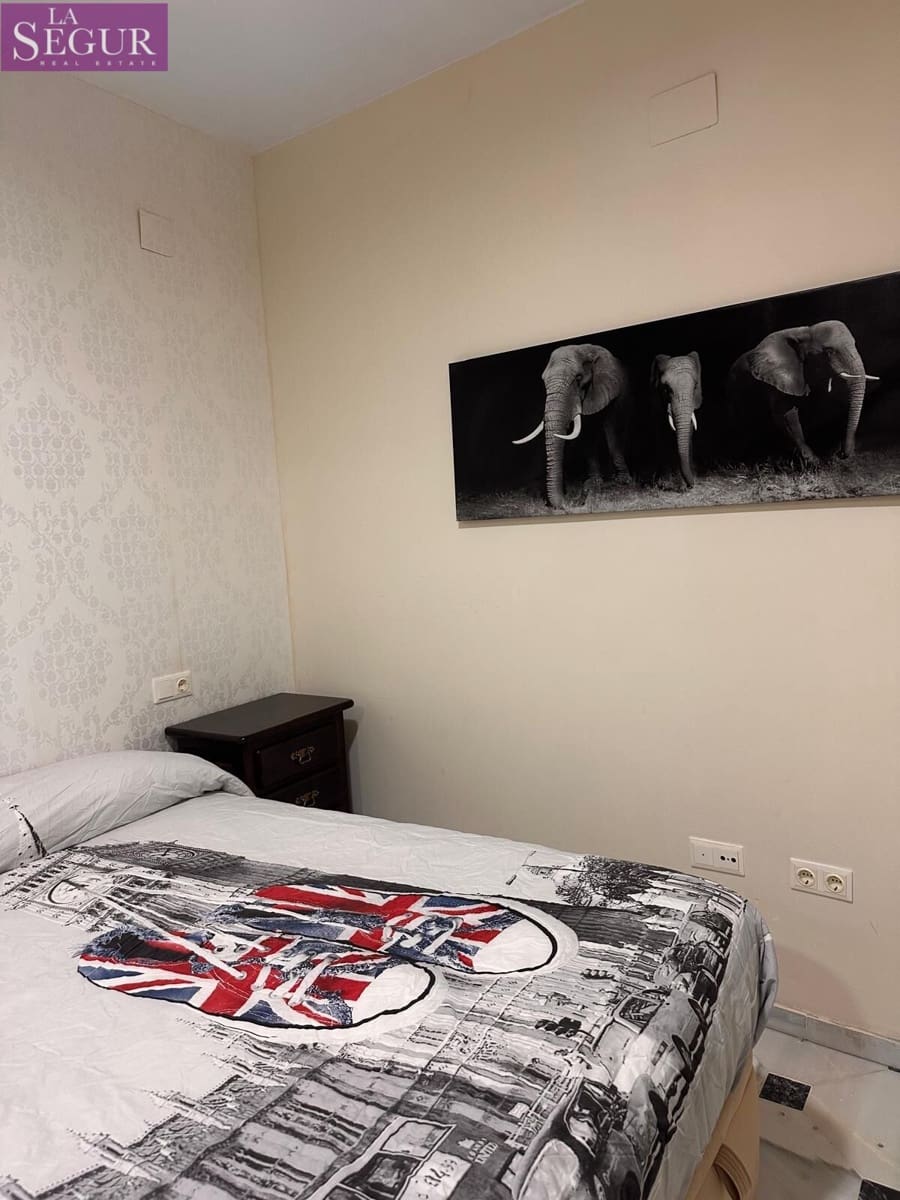 1 sovrum Lägenhet till salu i Cadiz stad - 260 000 € (Ref: 9456177)