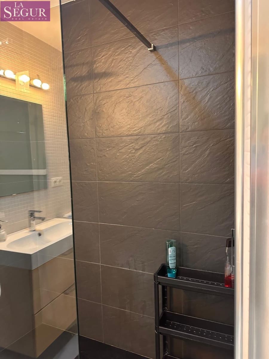 1 sovrum Lägenhet till salu i Cadiz stad - 260 000 € (Ref: 9456177)