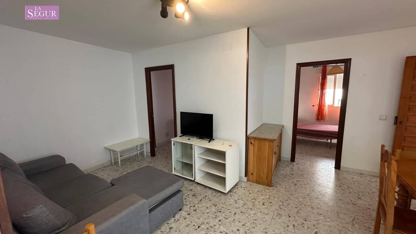 2 slaapkamer Appartement te koop in Conil de la Frontera - € 185.000 (Ref: 9465579)